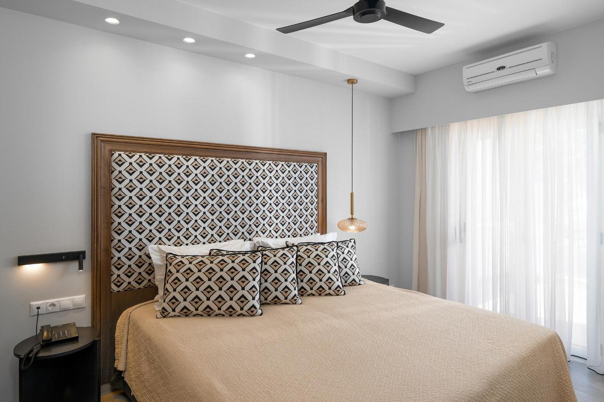Glaros Hotel Apartment アギア・ガリニ エクステリア 写真